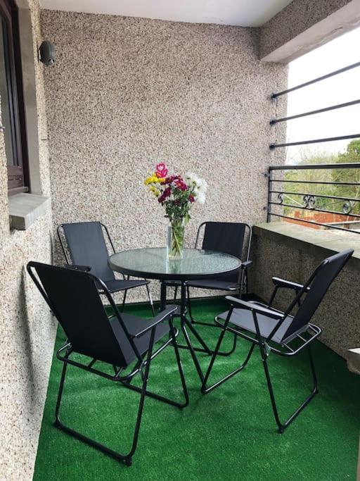 אינברנס Crown Apartment City Centre מראה חיצוני תמונה